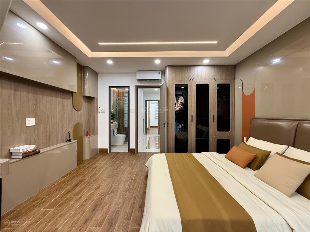 Nhà dt4.5x17m, lửng, 3 lầu, 4pn, p.thờ, gara ô tô, sân thượng, hướng tây, 7.35 tỷ,  0967 813 ***