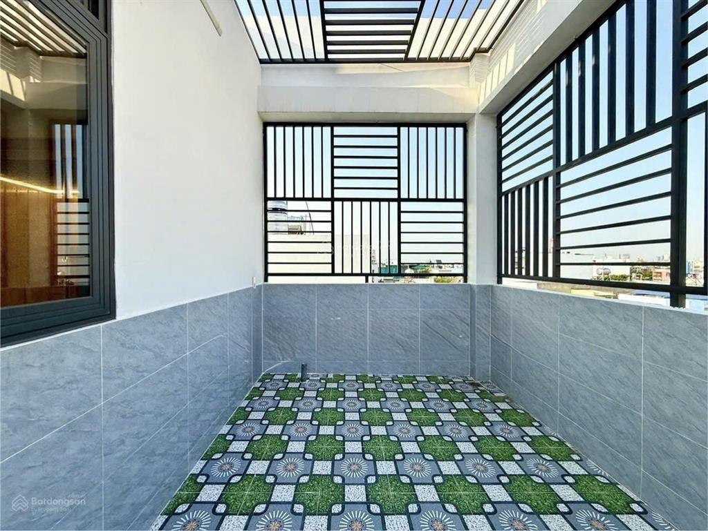 Nhà bên ubp thới an, dt 4x16m, lửng, 3 lầu, 4pn, 5vs, p. thờ, s. thượng, hướng tây nam, 6.5 tỷ