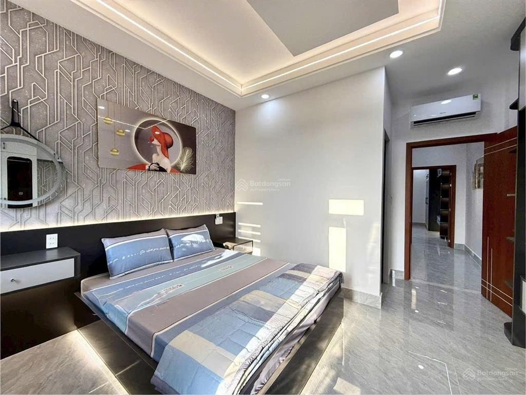 Nhà bên ubp thới an, dt 4x16m, lửng, 3 lầu, 4pn, 5vs, p. thờ, s. thượng, hướng tây nam, 6.5 tỷ