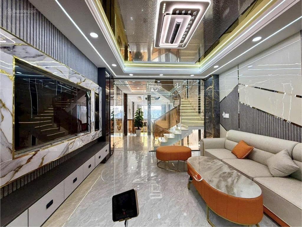 Nhà bên ubp thới an, dt 4x16m, lửng, 3 lầu, 4pn, 5vs, p. thờ, s. thượng, hướng tây nam, 6.5 tỷ
