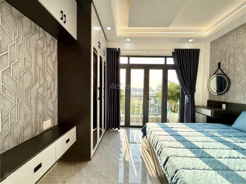 Nhà bên ubp thới an, dt 4x16m, lửng, 3 lầu, 4pn, 5vs, p. thờ, s. thượng, hướng tây nam, 6.5 tỷ