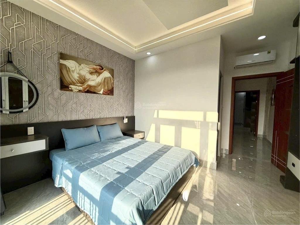 Nhà bên ubp thới an, dt 4x16m, lửng, 3 lầu, 4pn, 5vs, p. thờ, s. thượng, hướng tây nam, 6.5 tỷ