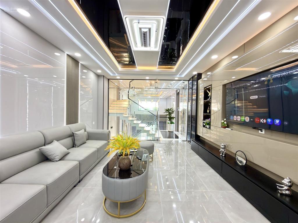 Nhà đường thông thạnh xuân 25, dt4x15m, lửng, 3 lầu, 4pn, p.thờ, sân thượng, hướng đông, 6.1 tỷ