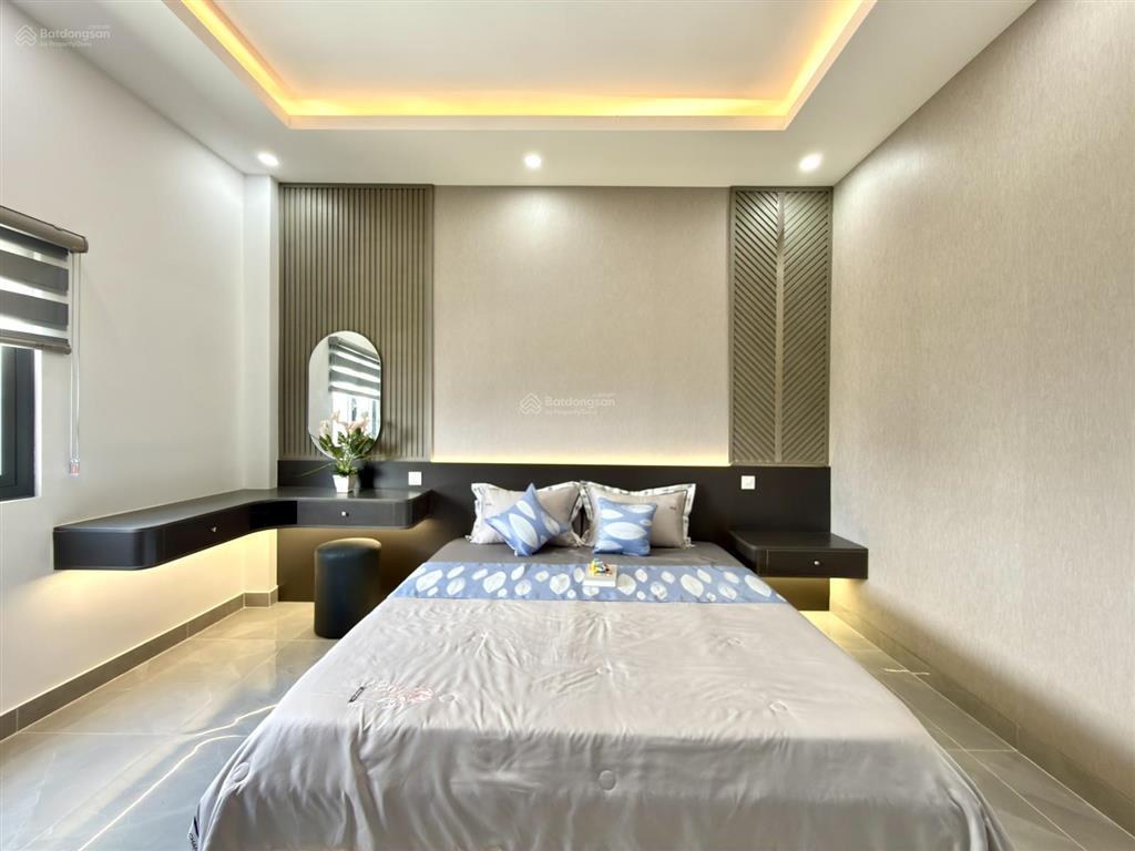 Nhà đường thông thạnh xuân 25, dt4x15m, lửng, 3 lầu, 4pn, p.thờ, sân thượng, hướng đông, 6.1 tỷ