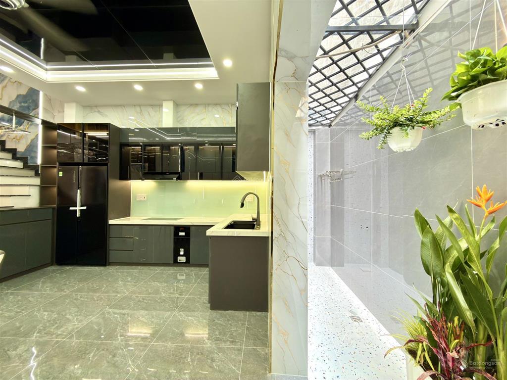 Nhà bên trường tiểu học lê văn thọ, dt5x13m, trệt, 3 lầu, 4pn, p.thờ, sân thượng, 6,9 tỷ