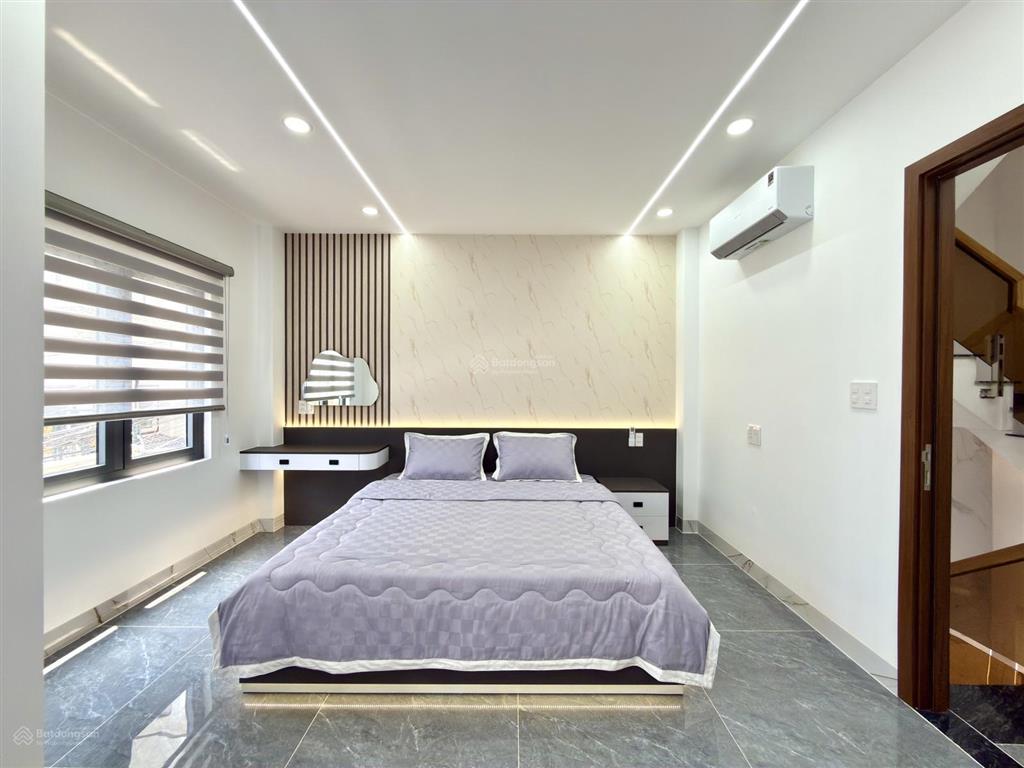Nhà bên trường tiểu học lê văn thọ, dt5x13m, trệt, 3 lầu, 4pn, p.thờ, sân thượng, 6,9 tỷ