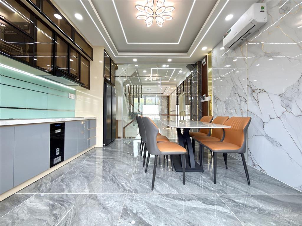 Nhà sát bên gò vấp, đường ql 1a, dt 4x16m, lửng, 3 lầu, 4pn, 5vs, p.thờ, s.thượng, 6.75 tỷ