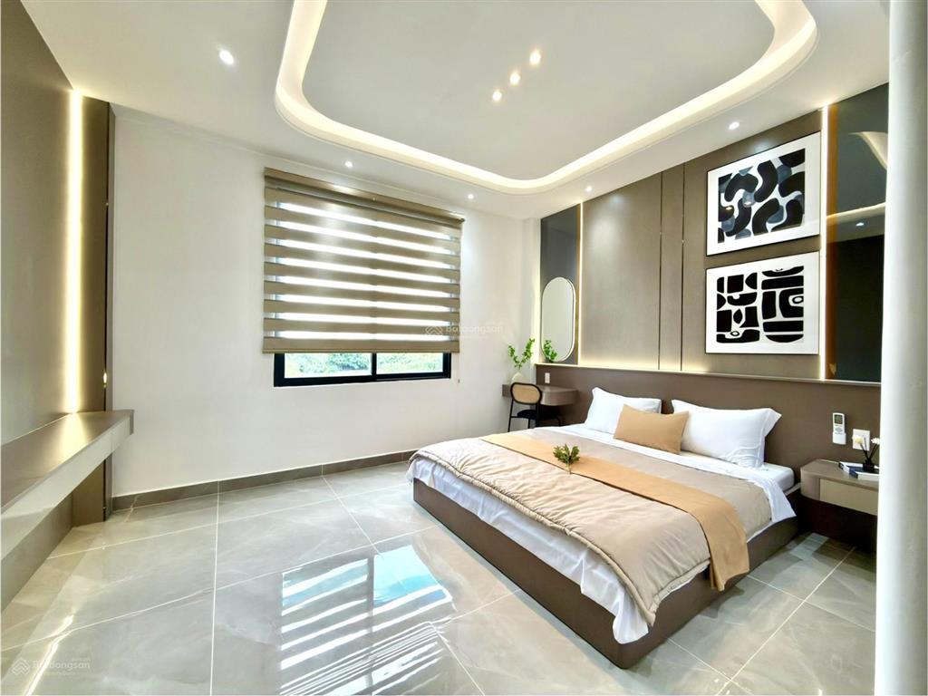 Nhà bên trường th, thcs, đường lê thị riêng, dt4.5x16m, lửng, 3 lầu, 4pn, p.thờ, hướng nam, 7.6 ty