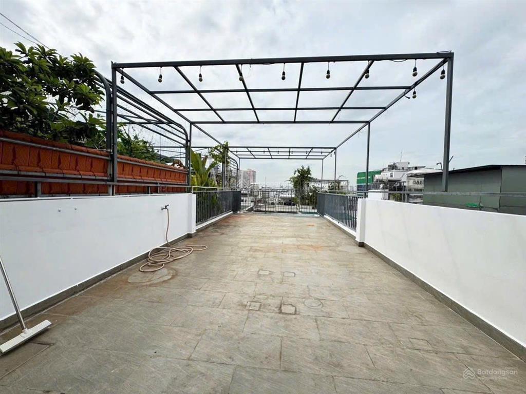 Nhà bán hxh vip quận phú nhuận. dt 4mx14m, 5 tầng thang máy