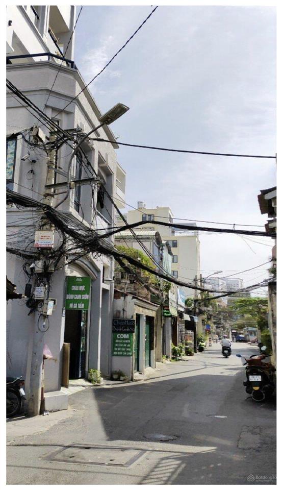 Nhà bán mt trần hữu trang, phú nhuận. dt 6mx12m, 5 tầng thang máy