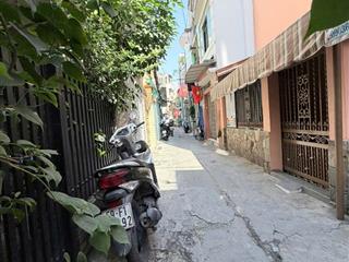 Quận 3  8.5 tỷ có 9 chdv khai thác thu nhập 45tr/tháng  dt 3.5mx14m, 5 tầng