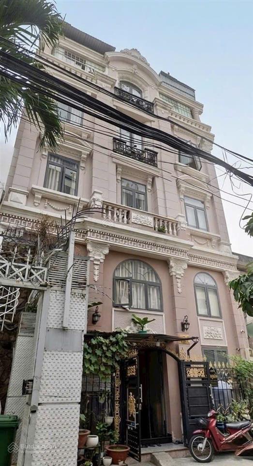Khách sạn hxh lý chính thắng  nam kỳ khởi nghĩa, p.xuân hòa. dt 9mx8m, 5 tầng