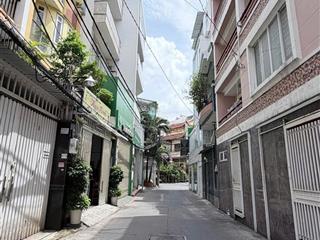 P. cầu kiệu  khu phan xích long  hxh đoàn thị điểm. dt 56m²  4 tầng