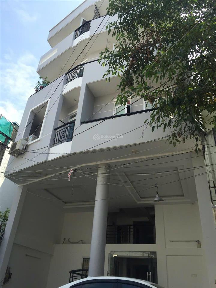 Tòa nhà 50 chdv trường sơn  ngay sân bay tân sơn nhất. dt 8.5mx33m, hầm 6 tầng