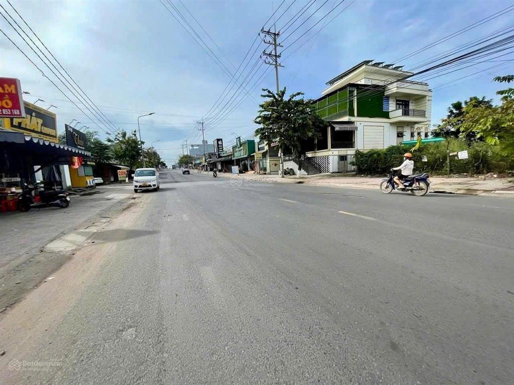Chính chủ bán mặt tiền kinh doanh hùng vương 10x26m, trung tâm sầm uất 2 mặt tiền