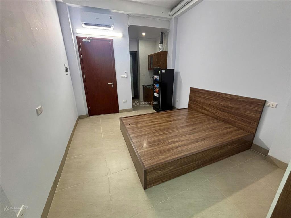 Cho thuê chung cư mini đủ đồ trong tòa nhà mới xây có thang máy phố đại la