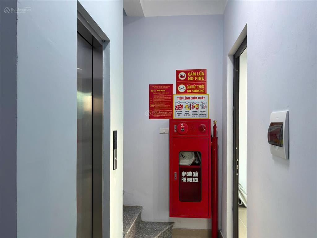 Cho thuê chung cư mini đủ đồ trong tòa nhà mới xây có thang máy phố đại la
