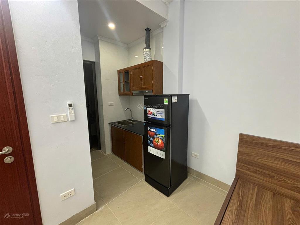 Cho thuê chung cư mini đủ đồ trong tòa nhà mới xây có thang máy phố đại la