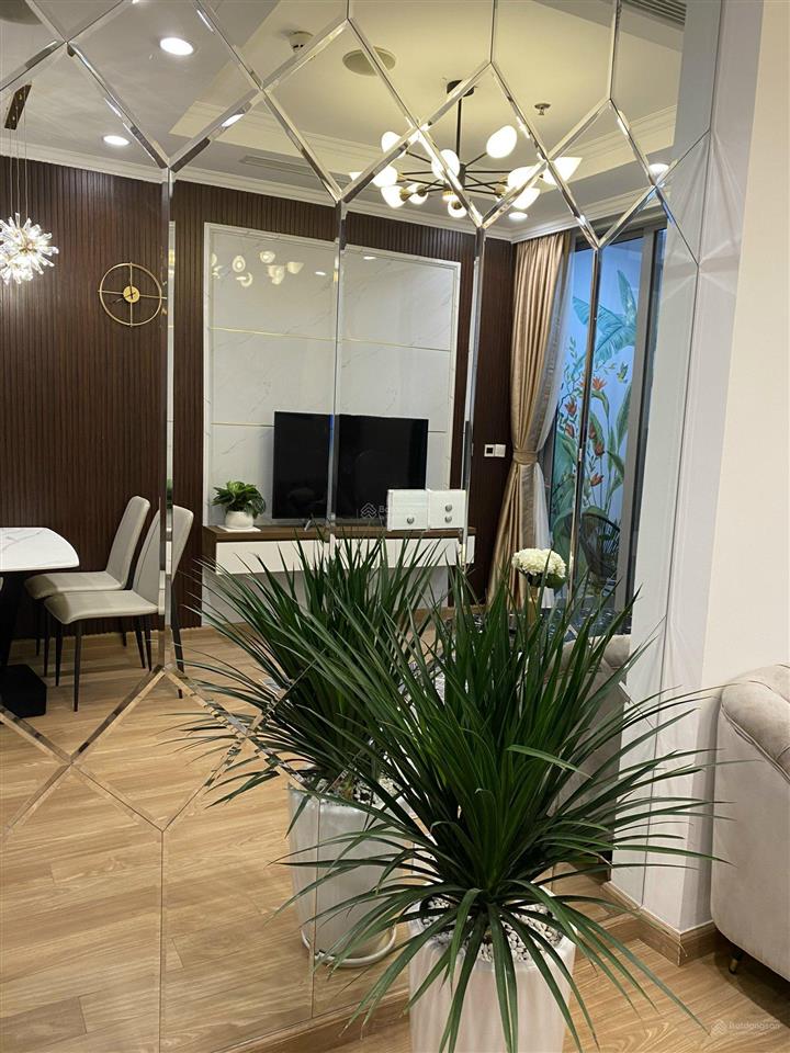 Gía giảm sốc! căn 02pn 2wc tại tòa vip park 10 times city giá chỉ 8 tỷ.  0977 088 ***