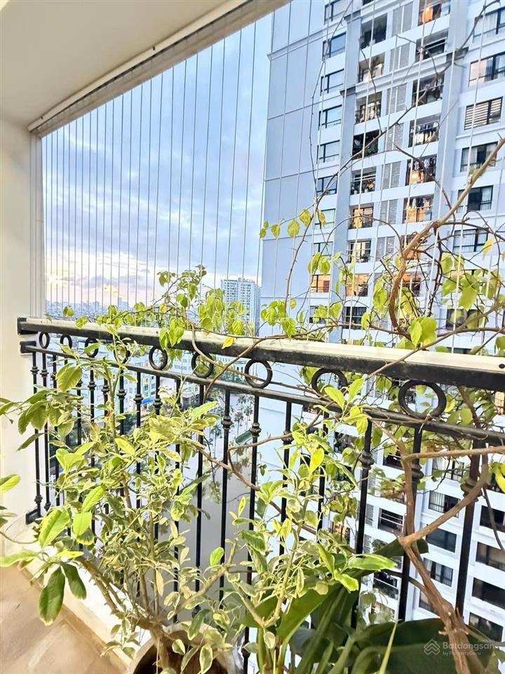 Siêu siêu rẻ! căn 02pn 76m có slot xe ô tô tại toà t07 times city giá chỉ 8.9 tỷ.  0977 088 ***
