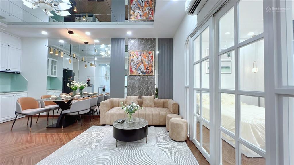 Bán căn 02pn sáng 83m2 view nhạc nước tại tòa t08 times city giá chỉ 7 tỷ.  0977 088 ***
