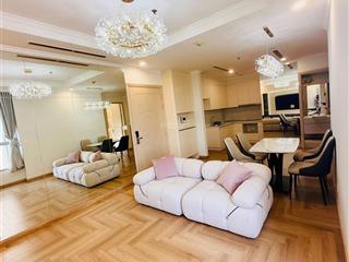 Căn 02pn hướng nam tầng 11 toà park5 giá chỉ 6.3 tỷ.  0977 088 ***