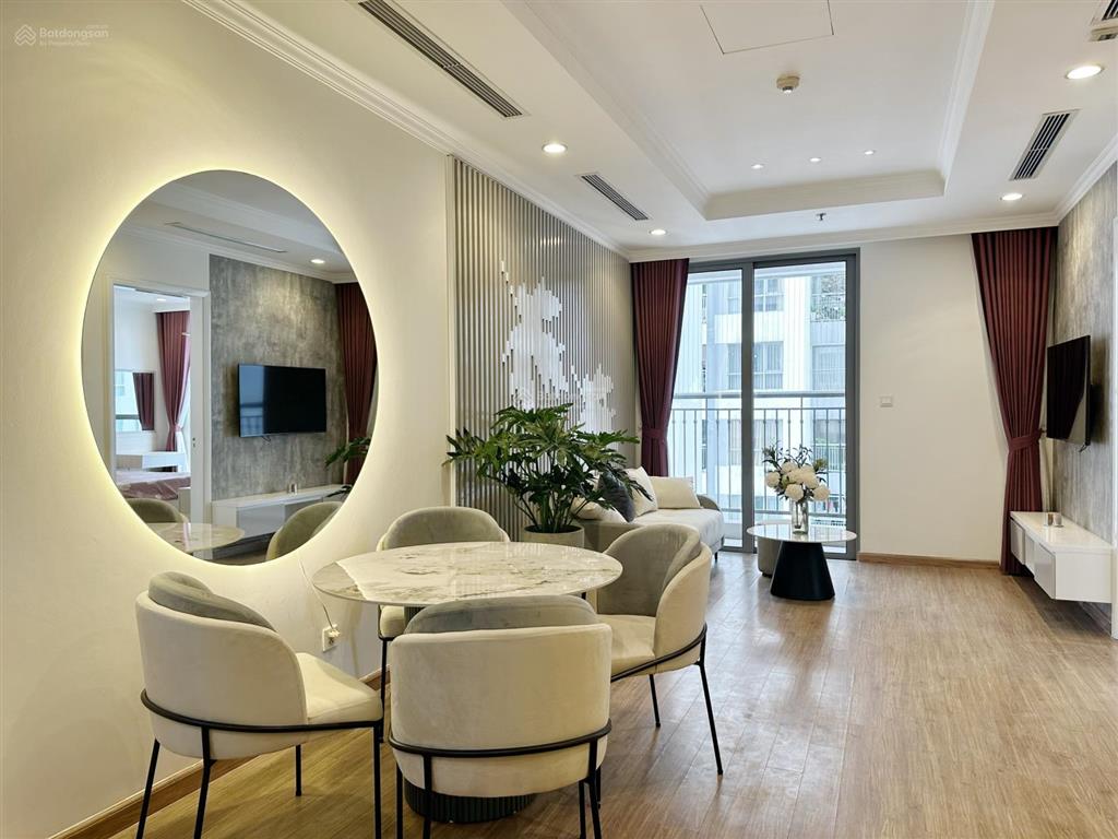 Căn 02pn hướng đông nam tòa park6 diện tích 80m giá chỉ 7,9 tỷ.  0977 088 ***