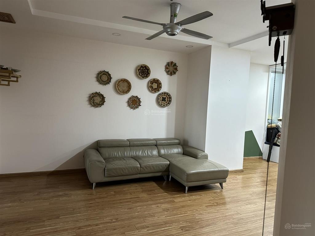 Siêu rẻ, 109m2, tầng 18, giá chỉ 9,5tỷ cho căn 03pn toà t02 times city.  0977 088 ***