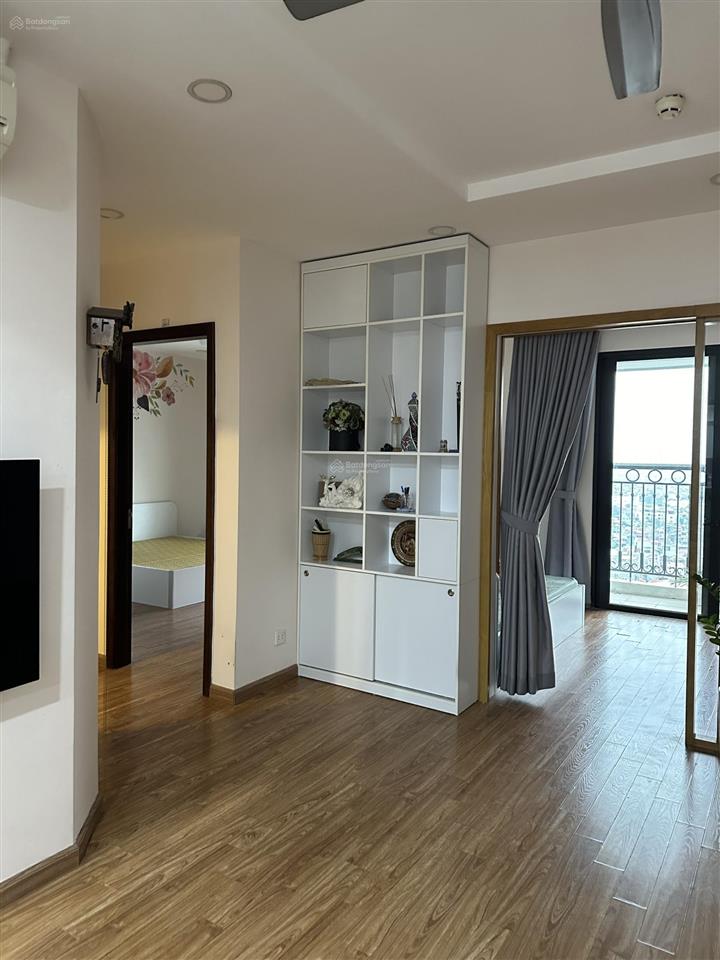 Siêu rẻ, 109m2, tầng 18, giá chỉ 9,5tỷ cho căn 03pn toà t02 times city.  0977 088 ***