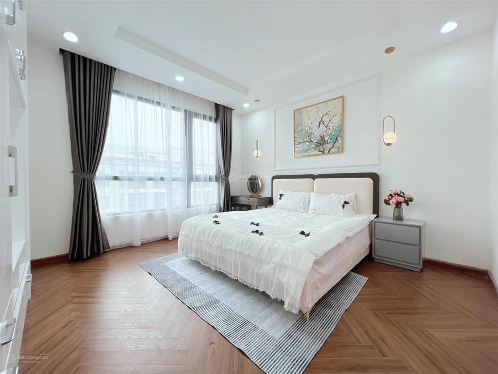 Căn 02pn giá chạm đáy tại times city, 76m tầng trung tòa t04 times city giá chỉ 7,4 tỷ.