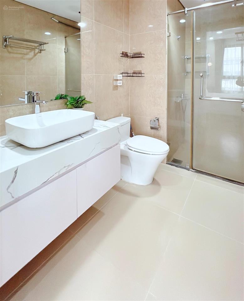 Căn 02pn giá chạm đáy tại times city, 76m tầng trung tòa t04 times city giá chỉ 7,4 tỷ.