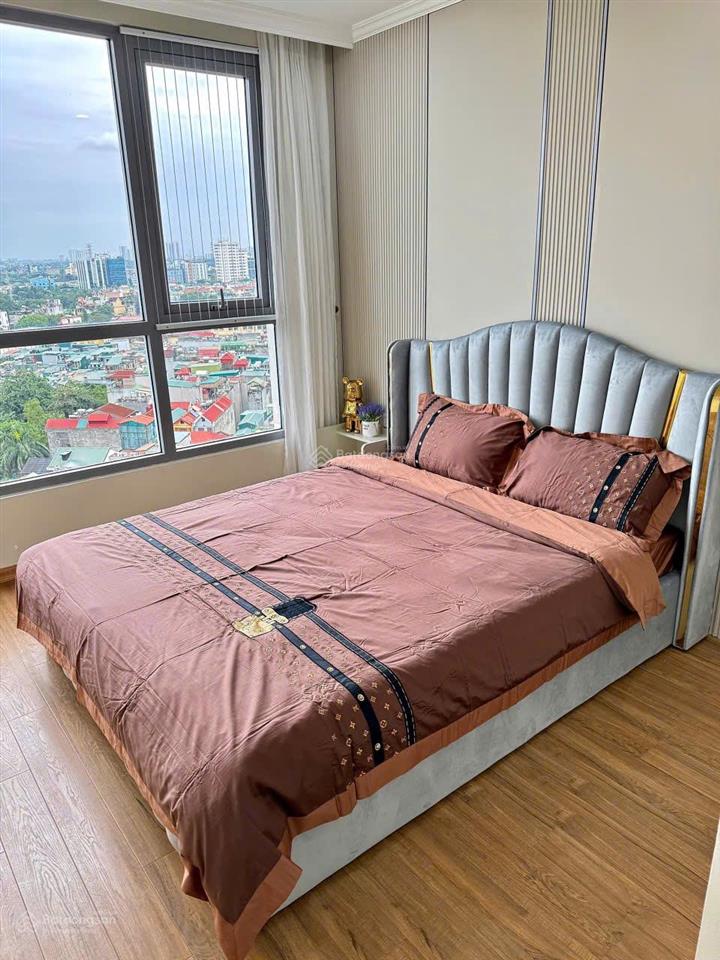 Căn góc 03pn 98m tại park hill hướng nam giá chỉ 9 tỷ.  0977 088 ***