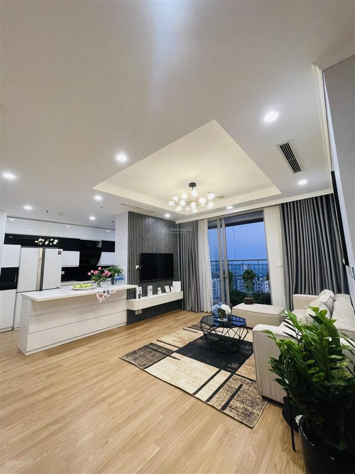 Siêu rẻ, căn 03pn tòa park11 times city giá chỉ còn 11 tỷ.  0977 088 ***