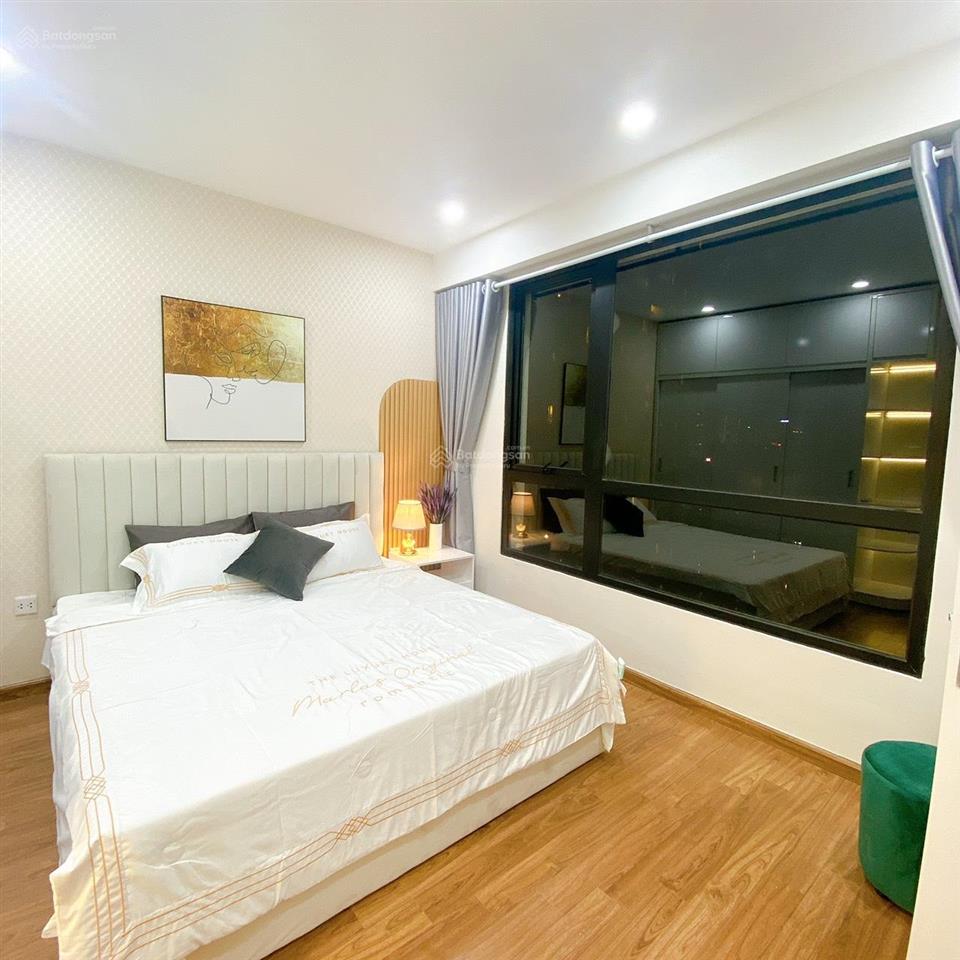 Căn góc 03pn siêu rẻ!!! hướng nam, tầng trung tòa t18 giá chỉ hơn 8 tỷ.  0977 088 ***