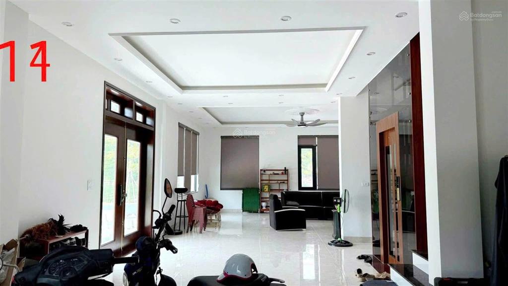 Chính chủ cho thuê nhà 4 tầng mới xây tại vpit plaza, vĩnh phúc, sẵn nội thất phù hợp làm văn phòng