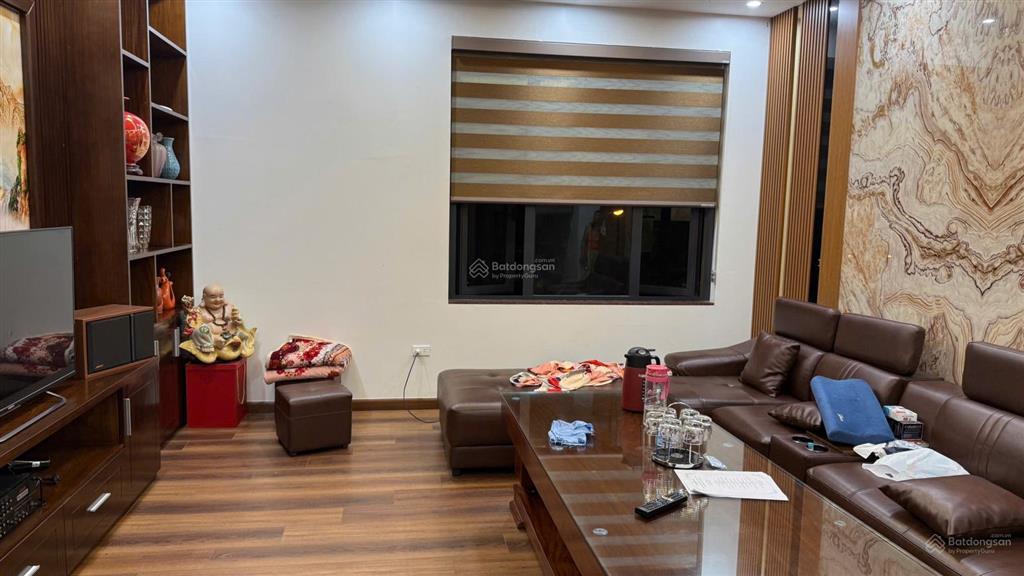 Chính chủ cho thuê nhà 4 tầng mới xây tại vpit plaza, vĩnh phúc, sẵn nội thất phù hợp làm văn phòng