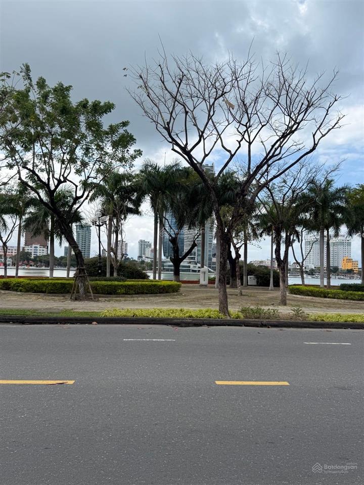 Cặp đất đường trần hưng đạo trực diện view sông hàn  250m2 đối diện novotel  giá tốt