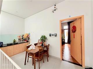 Bán nhà 3 tầng song song nguyễn hữu thọ  75m2 ngang 5m  dòng tiền 18triệu  chỉ 7.x tỷ