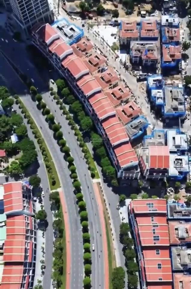Bán góc 2 mặt tiền đường phạm hữu kính  219m2 sát sông  view pháo hoa sông hàn