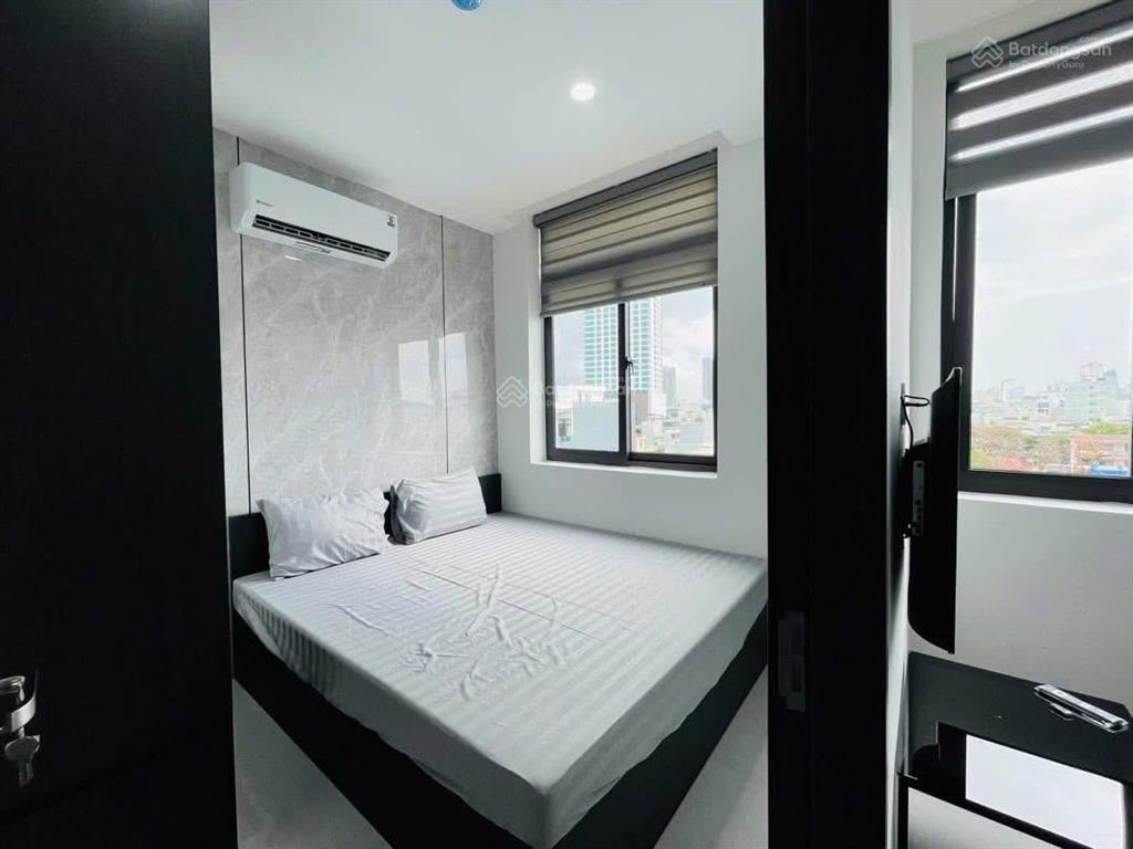 Tòa căn hộ 7 tầng ngay bến du thuyền cầu rồng, cầu tình yêu  dòng tiền 100 triệu/tháng