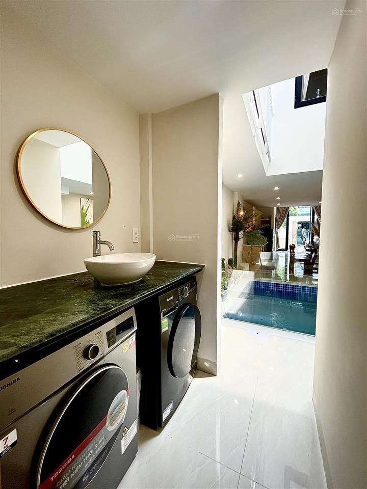 Bán căn villa hồ bơi đường tân thái sát biển mân thái 300m  dt 90m2 cho thuê 45 triệu/tháng