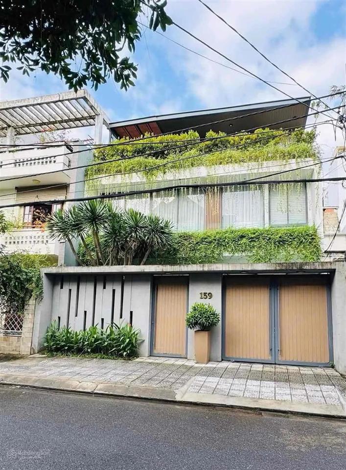 Bán căn biệt thự đường thanh long ngay trung tâm tài chính  trung tâm phố hải châu  giá 2x tỷ