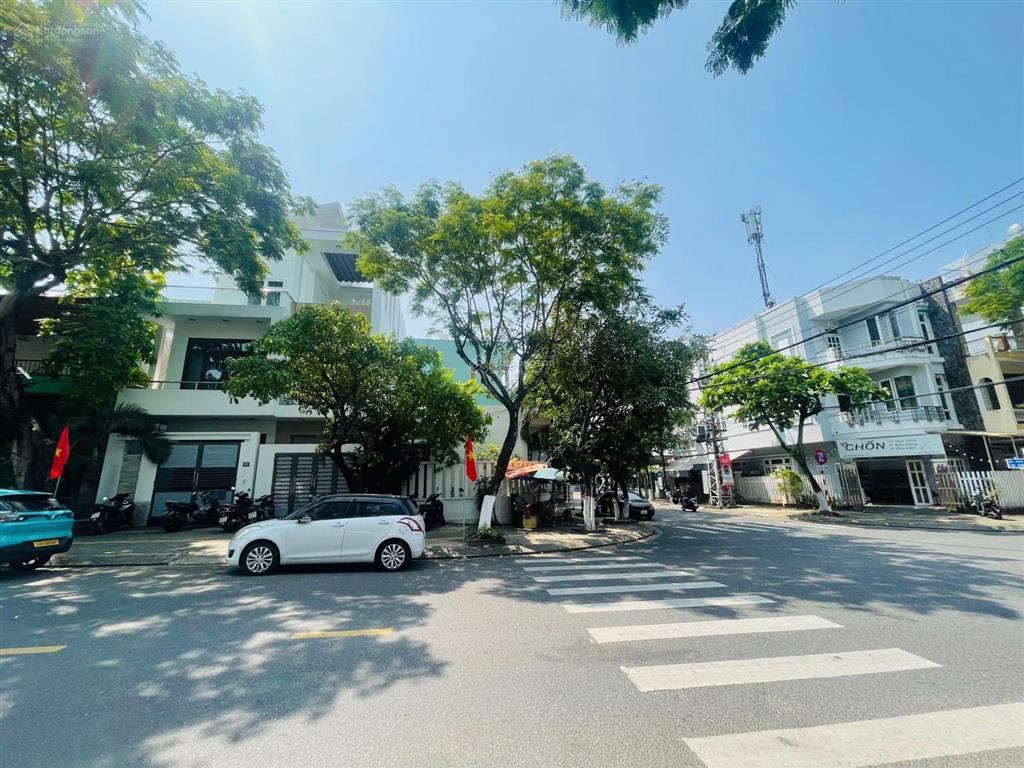 Bán lô góc 2mt lê văn hưu , dương vương  trục chính thông thẳng sát sông hàn  view pháo hoa