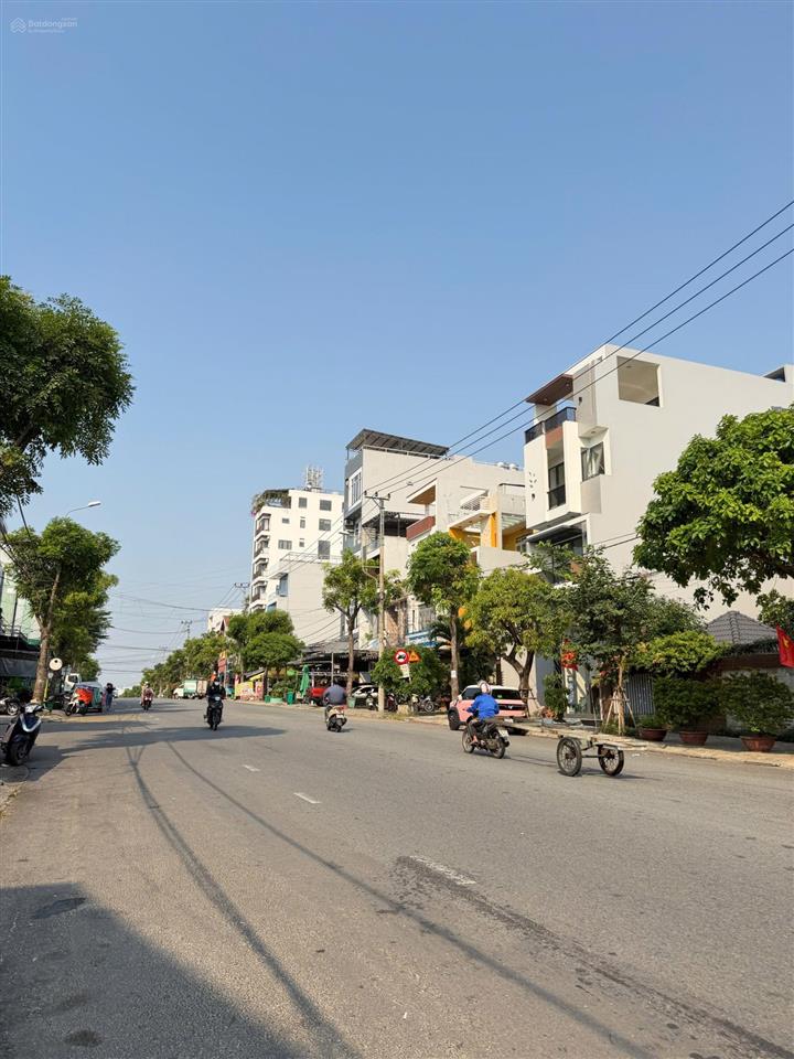 Cực đẹp  lô đất bùi tá hán sát sông nam việt á  196m2 ngang 7.5m  giá chỉ 62triệu/m2