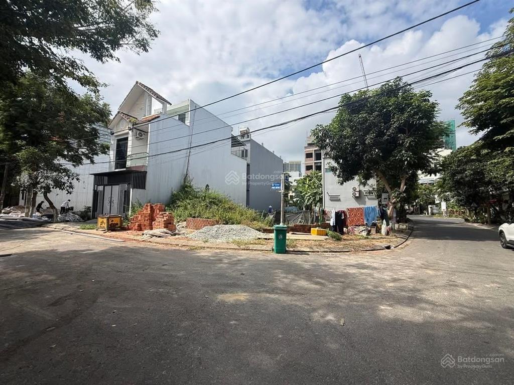 Bán lô góc 2mt đường nguyễn đình  sát vương thừa vũ cách biển 400m  xây toà cực đẹp chỉ 11.x tỷ