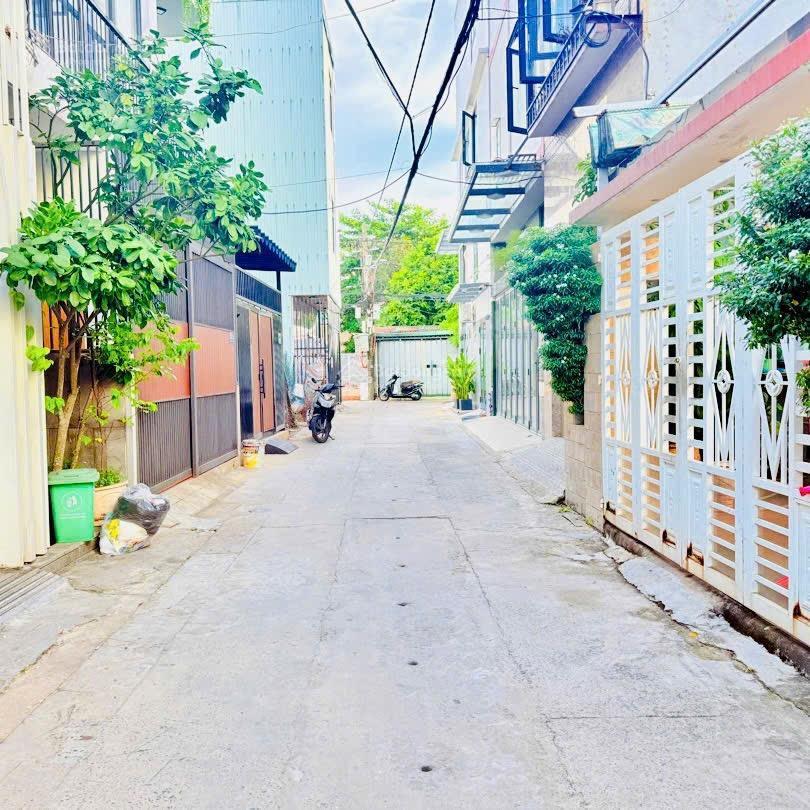 Lô góc 2mt ngay trục chính hồ xuân hương , phố tây an thượng  114m2 ngang 6.2m  giá 13 tỷ