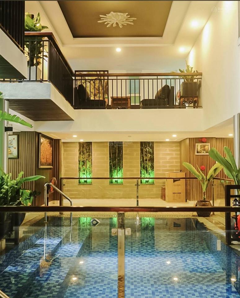 Toà căn hộ hồ bơi mỹ đa đông 12 sát biển mỹ khê  dt khủng 257m2  dòng tiền ~ 250triệu  giá tốt