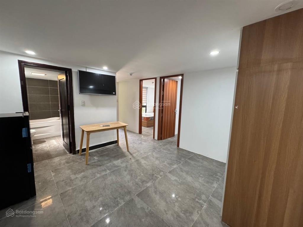 Toà căn hộ hồ bơi mỹ đa đông 12 sát biển mỹ khê  dt khủng 257m2  dòng tiền ~ 250triệu  giá tốt