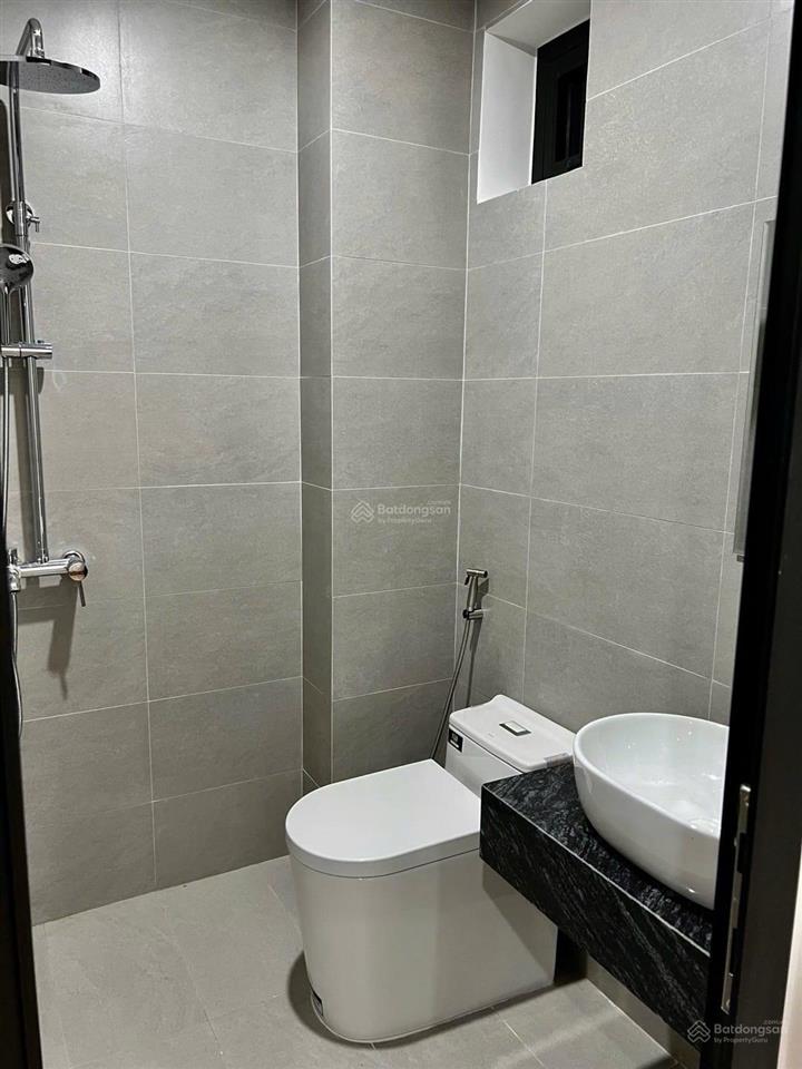 Giảm giá thiện chí bán nhanh  toà căn hộ 5 tầng ngay bến du thuyền cầu rồng  dt 50 triệu