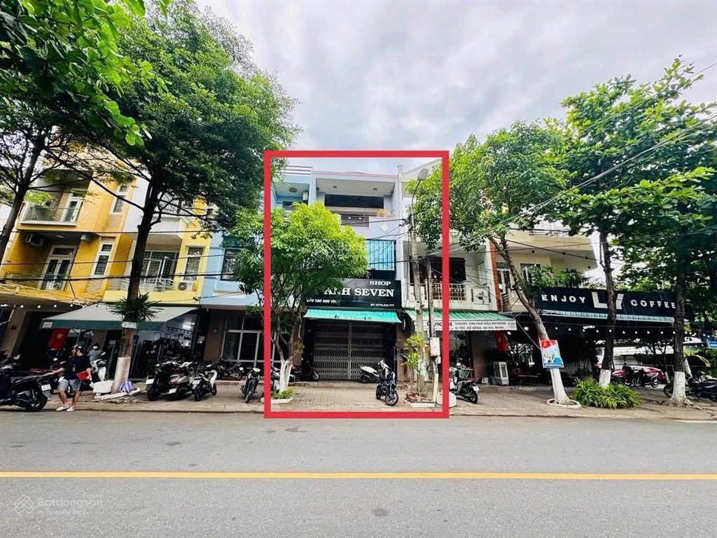 Sụp cần bán nhanh nhà đường 10.5m nguyễn hữu dật  101m2 ngang 5m vị trí đẹp  tt hòa cường